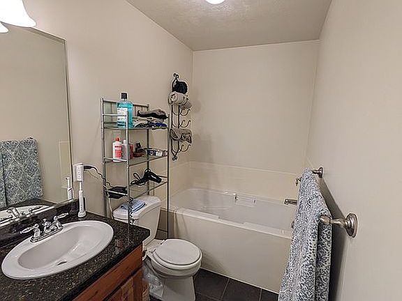Master Bath with Soaking Tub