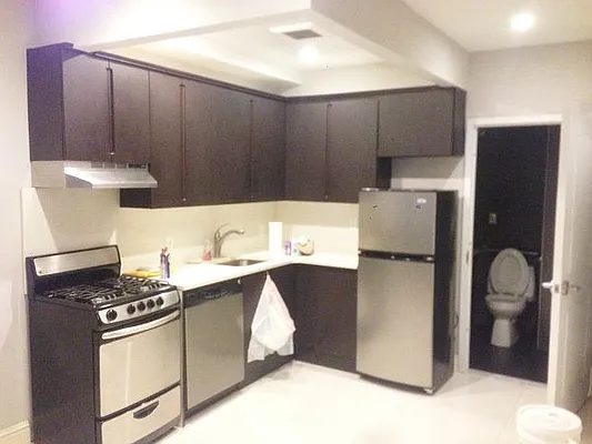 Rented by Voro, LLC | media 19