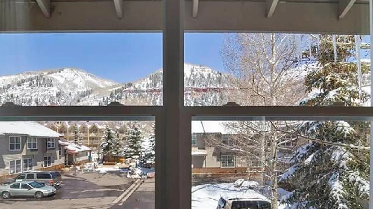 1 bed, 685 sqft, $2,900 — Photo 4