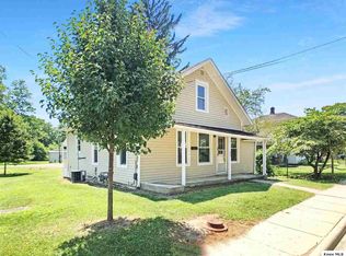 65 Columbus Rd, Mount Vernon, OH 43050