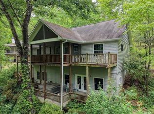 1903 Bell Eagle Dr, Hiawassee, GA 30546