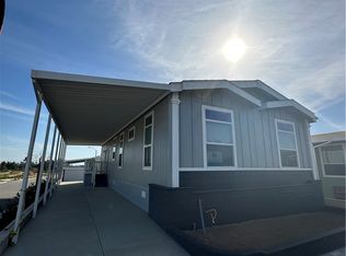 3444 Center St #11, Riverside, CA 92501