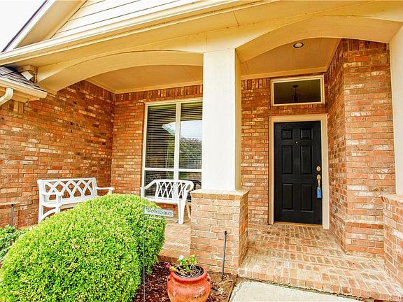 4th image of 7312 Chadwick Dr