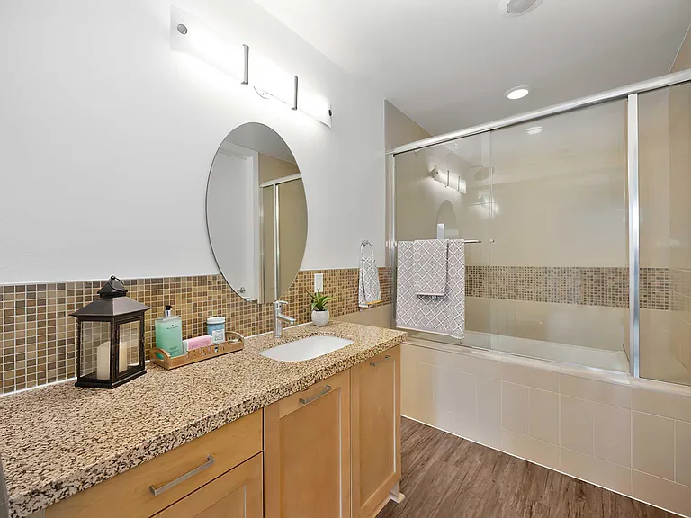 The Vivere Lofts — Photo 54