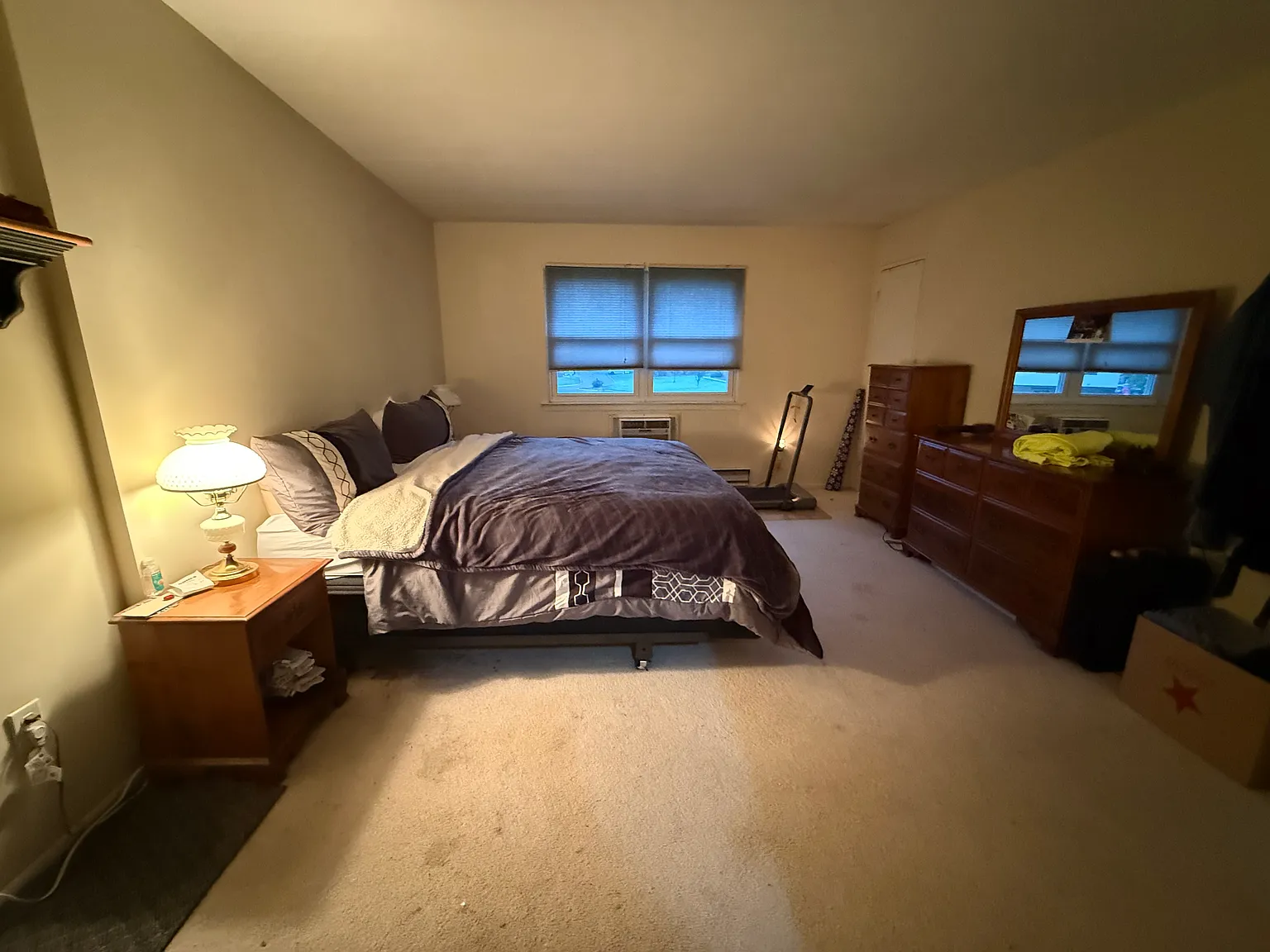 1 bed, 976 sqft, $1,950 — Photo 2