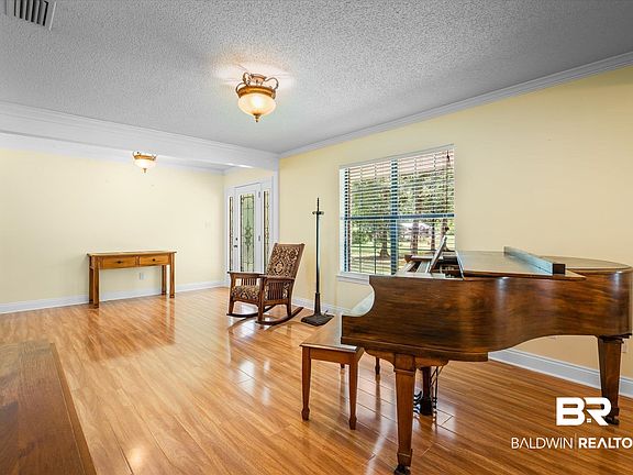 4th image of 12790 Roy Henderson Ln