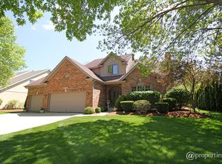 7437 Bittersweet Dr, Gurnee, IL 60031