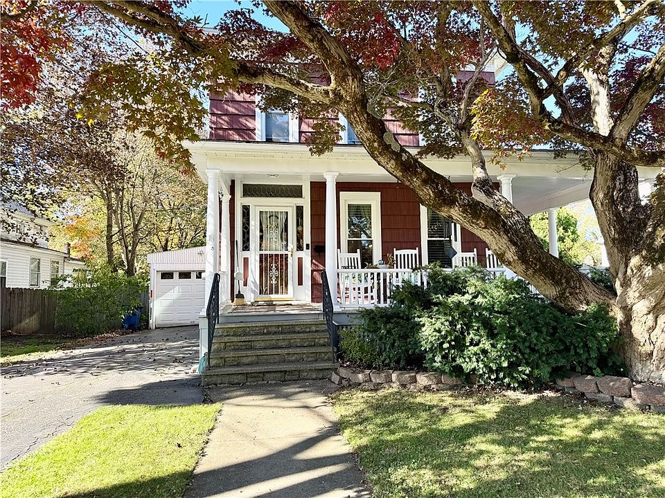 1st image of 3 Evans St
