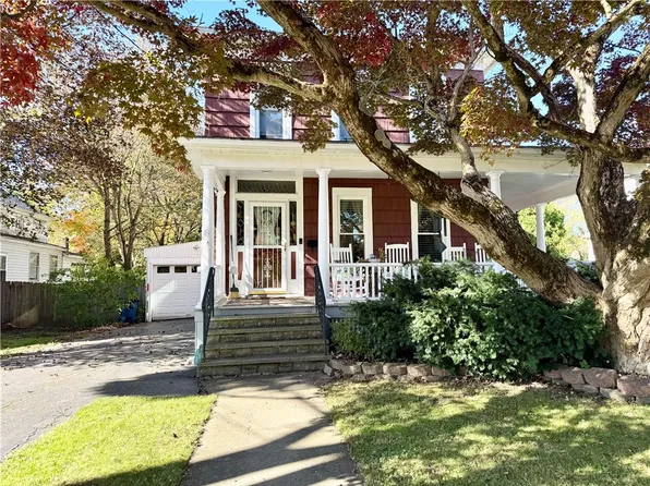 3 Evans St, Auburn, NY 13021