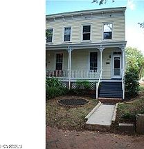 1st image of 611 1/2 S Pine St