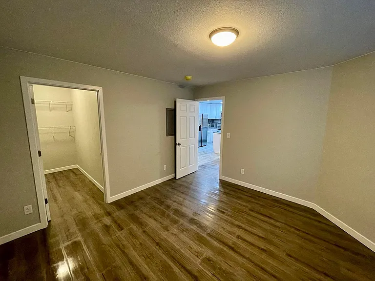 8701 Huron St #102 — Photo 6