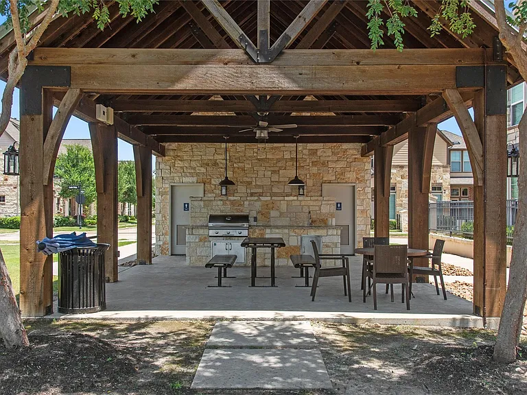 9679 Towne Lake Pkwy — Photo 24