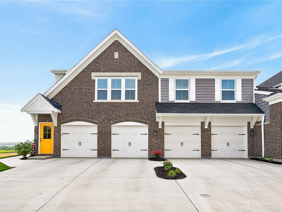 1st image of 405 Bethpage Way