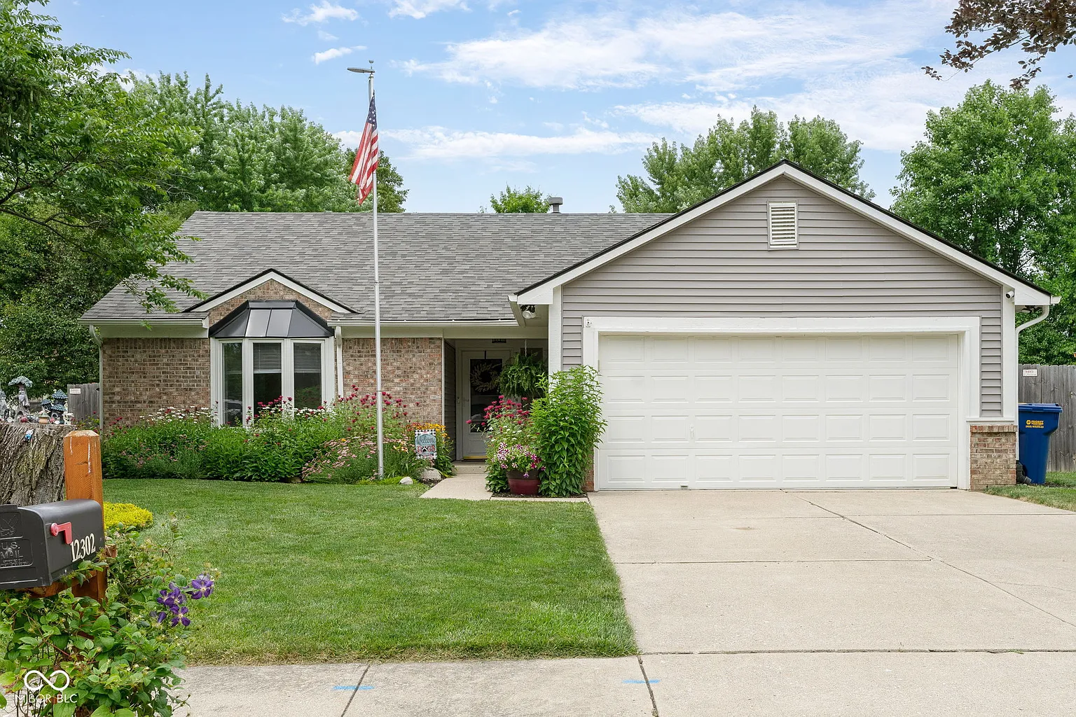 12302 Van Spronsen Ct photo 1