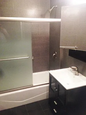 Rented by Voro, LLC | media 23