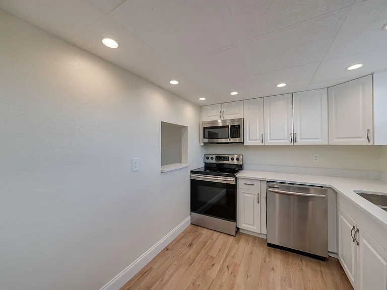 701 Lori Dr #209 — Photo 52