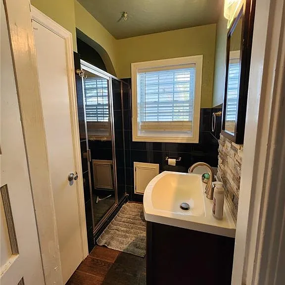 1024 E Laurel Ave — Photo 9