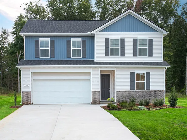 500 Hickory Pointe Dr, Dickson, TN 37055