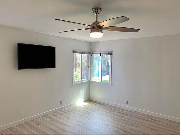 5th image of 24216 Ocean Ave