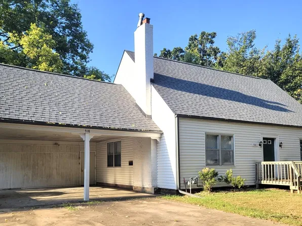 518 W College Street, Aurora, MO 65605