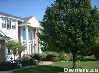 4041 Brookstone Ct, Howell, MI 48843