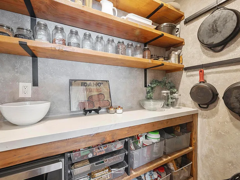 4852 Mount Almagosa Dr — Photo 19