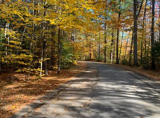 62 Zephyr Rd, Raymond, ME 04071