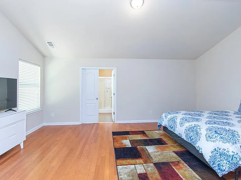 4556 White Horse Dr — Photo 11