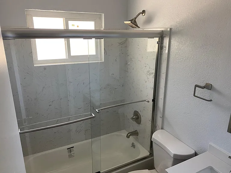 1200 Edsel Dr #4 — Photo 13