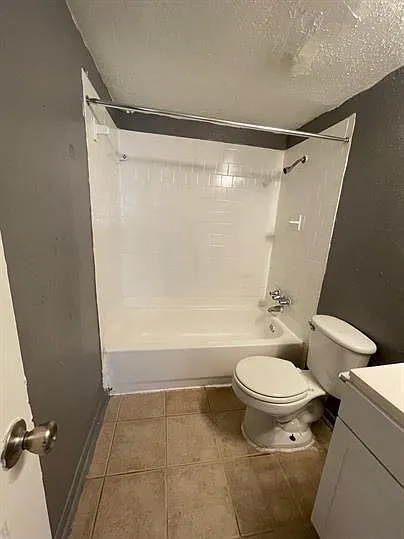 6215 Tierwester St #9 — Photo 5