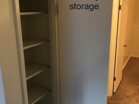 3rd image of 420 Catherine St