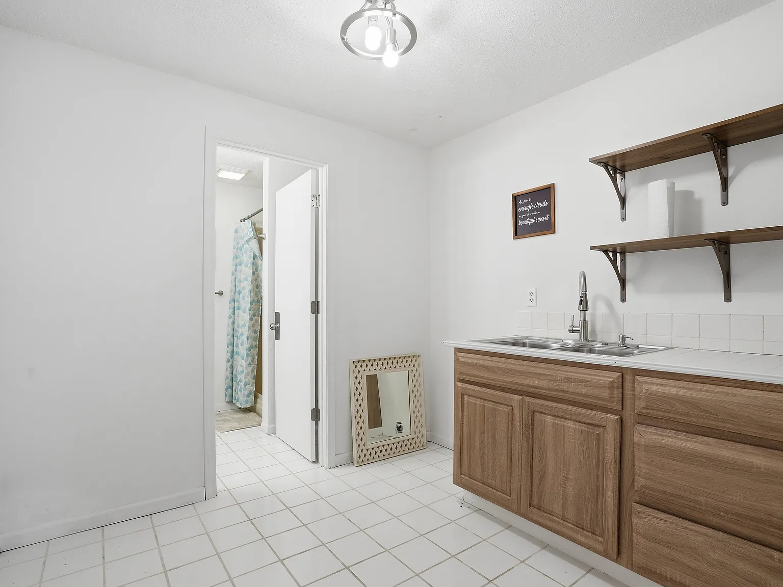 2415 Catskill Ct Iowa City (Furnished Property) — Photo 3