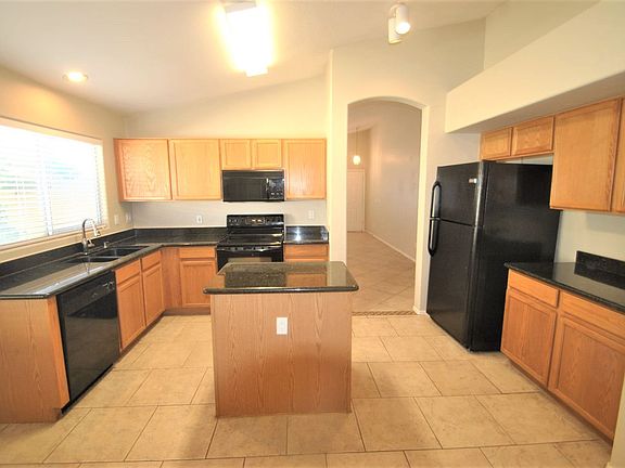 3rd image of 3940 E Campbell Ave