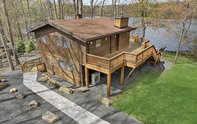 1st image of 204 Forest Dr