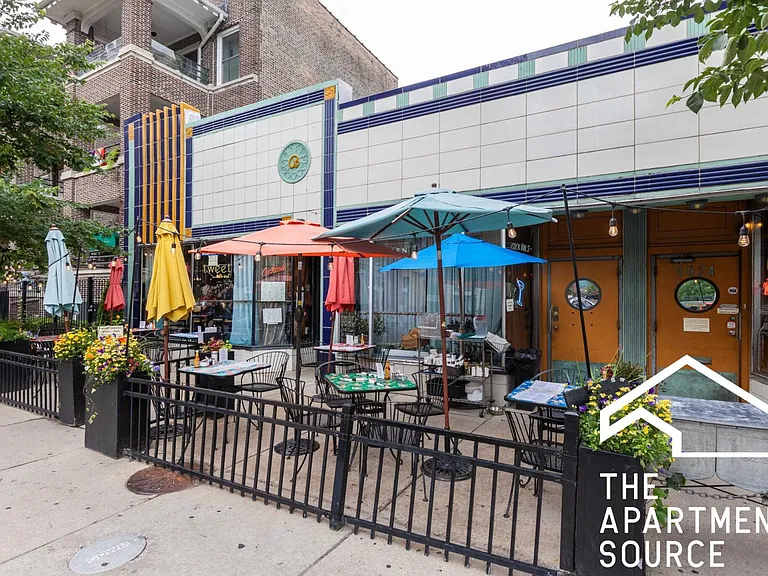 941 W Carmen Ave #106 — Photo 29