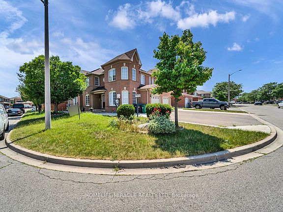 2nd image of 55 Secord Cres