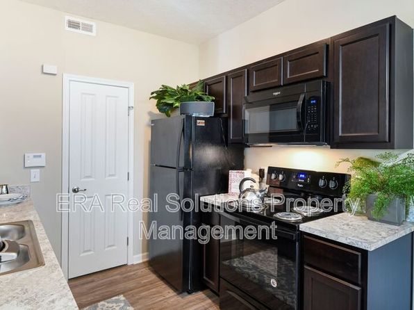1605-205 Gilmore Park Ave