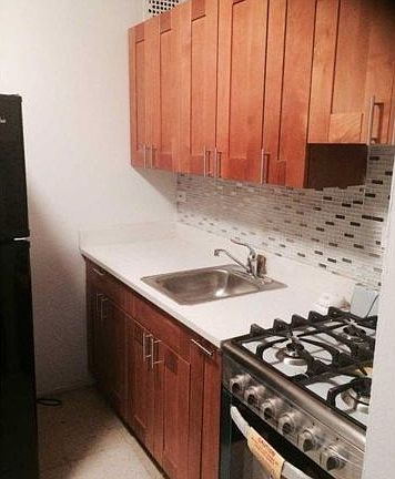 5th image of 8716 Winchester Blvd
