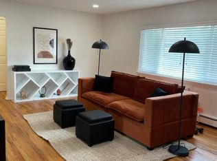 352B South St, Eatontown, NJ 07724