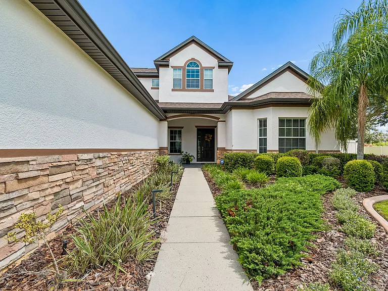 10524 Mistflower Ln — Photo 8