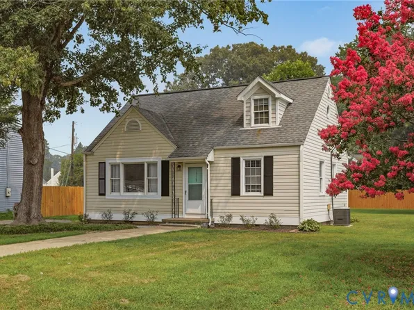 2928 W Strathmore Rd, North Chesterfield, VA 23237