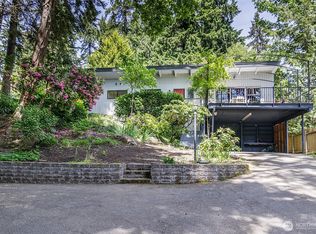 3702 NE 180th St, Lake Forest Park, WA