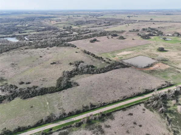 Schindler Rd, Alleyton, TX 78935