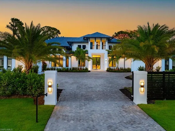 500 Ridge DR, NAPLES, FL 34108