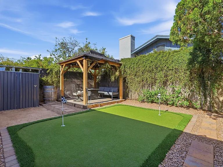 1266 E Alameda Dr — Photo 10