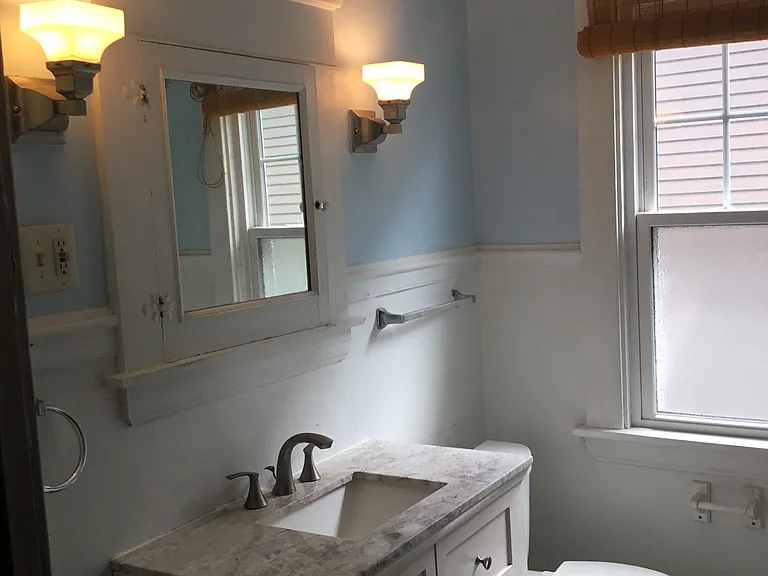 69 Livingston St #UPPER — Photo 9