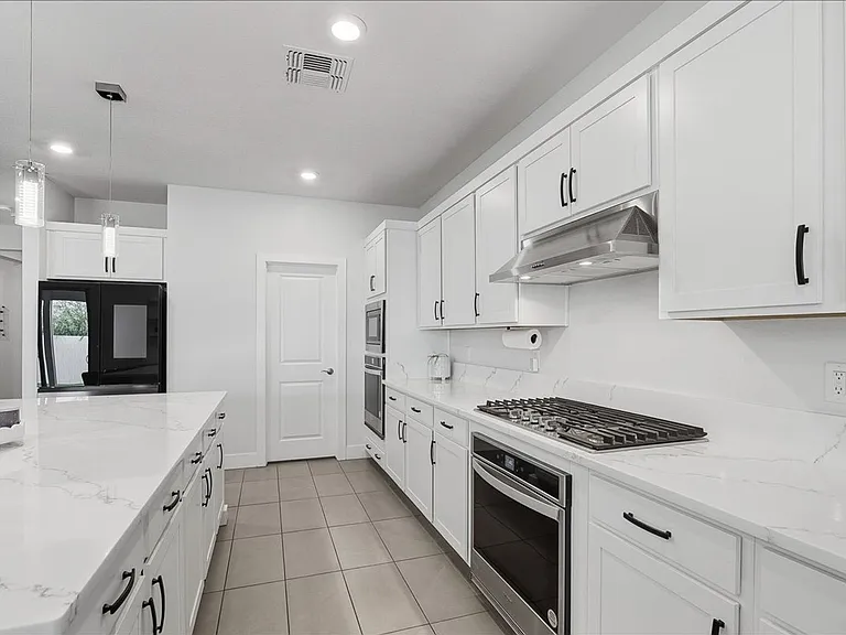 5366 Purple Moon Ave — Photo 14