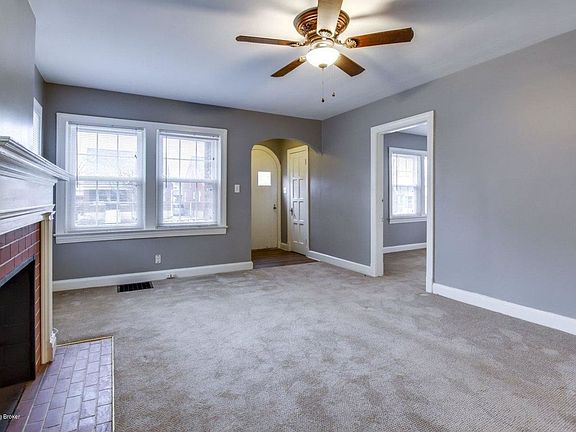2nd image of 2420 Emil Ave