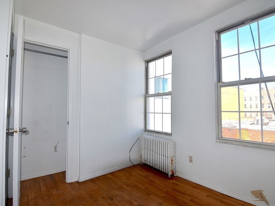 2nd image of 213 N 5th St #3A