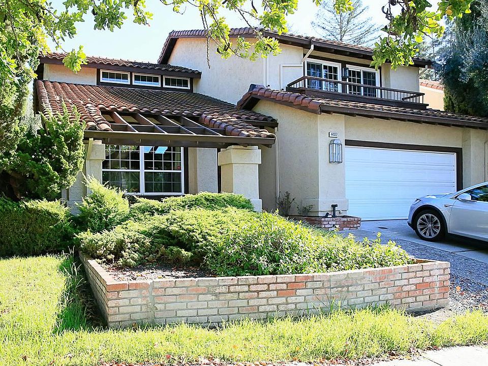 1st image of 44322 Arapaho Ave